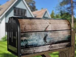 Dark Wood Design Decorative Curbside Farm Mailbox Cover