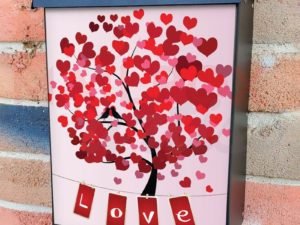 Valentine's Day Love Tree Colonial Mailbox Cover