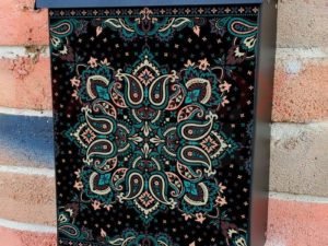 Traditional Polish Pattern Colonial Mailbox Cover