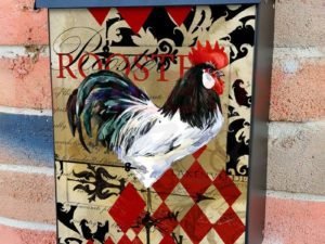 Beautiful Vintage Rooster Colonial Mailbox Cover