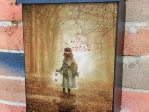 Little Autumn Angel Colonial Mailbox Cover