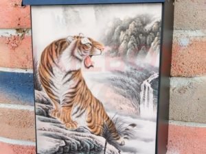 Beautiful Roaring Tiger Colonial Mailbox Cover
