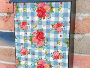 Pioneer Woman Rose Garden #3 Colonial Mailbox Cover