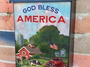 American Farmhouse Colonial Mailbox Cover