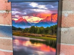 Mighty Mount Moran Colonial Mailbox Cover