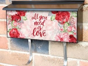 Valentine's Day Rose Wreath Townhouse Mailbox Cover