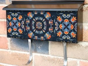 Floral Folklore Design Townhouse Mailbox Cover