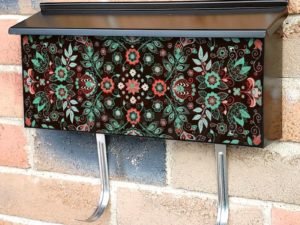 Delicate Folk Flowers Townhouse Mailbox Cover