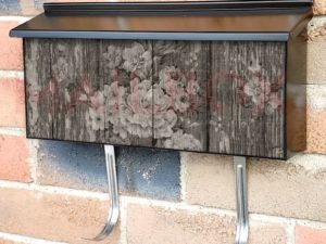 Flowers on a Dark Wood Townhouse Mailbox Cover