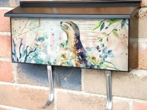 Vintage Seal and Flowers Townhouse Mailbox Cover