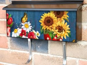 Pioneer  Woman Spring Time Townhouse Mailbox Cover