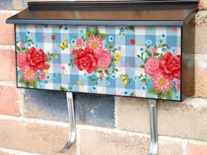 Pioneer Woman Rose Garden #3 Townhouse Mailbox Cover