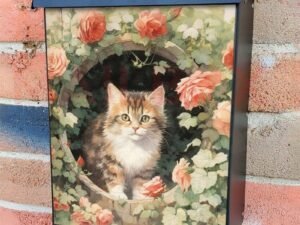 Vintage Cat and Roses Colonial Mailbox Cover