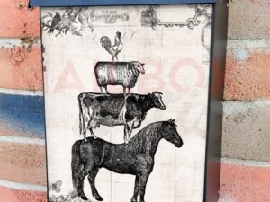 Vintage Stacked Animals Colonial Mailbox Cover