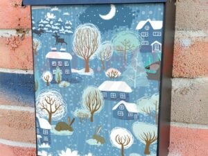 Snowy Little Village Colonial Mailbox Cover