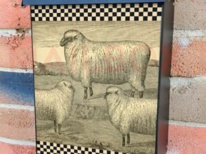 Vintage Sheep Design Colonial Mailbox Cover